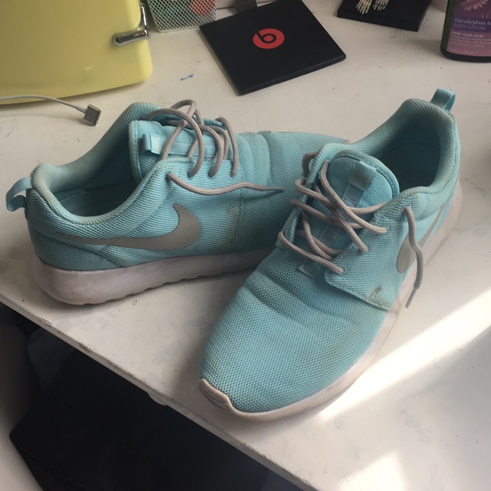 Nike Roshes